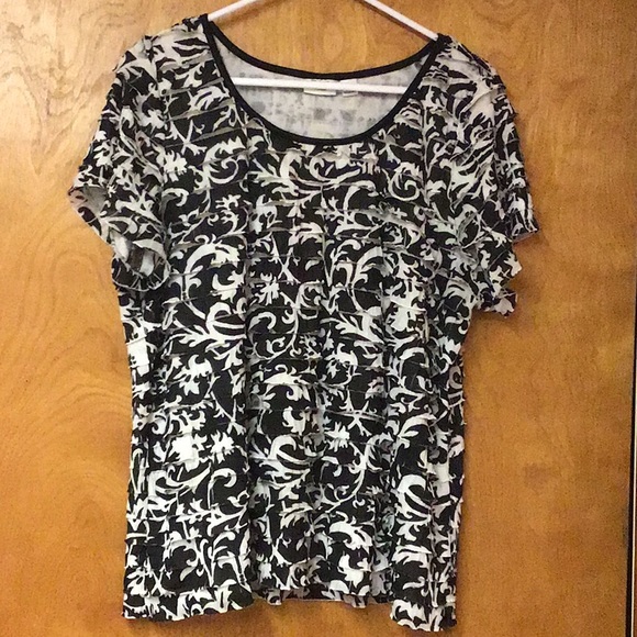CATO women's ruffled top sz 18/20  black and white - Picture 2 of 8